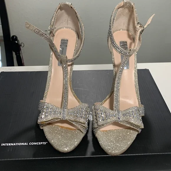 I-N-C dress heels. Great condition!! Only worn twice for wedding. - Picture 2 of 3